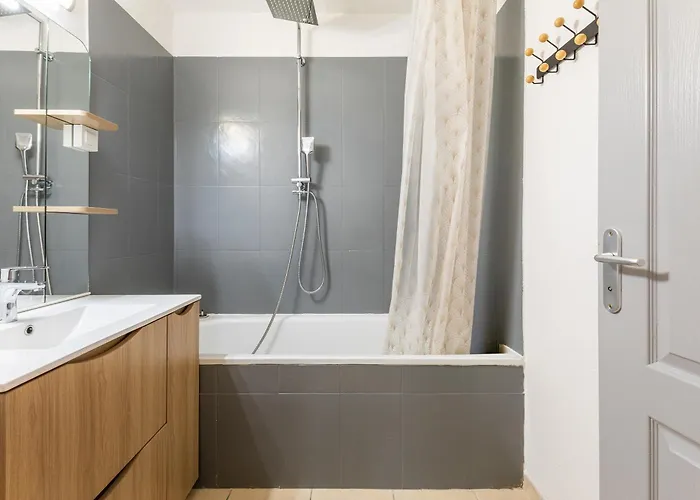 Apartment La Brise D'agde - 3km De La